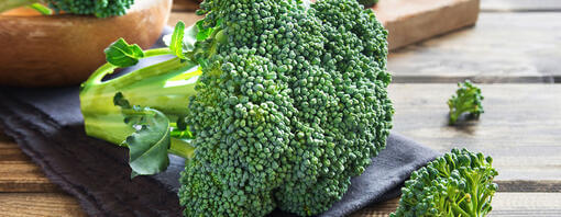 Broccoli on the table